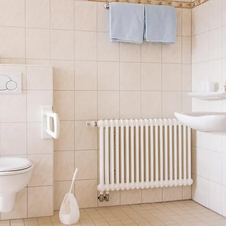 Kreuz 3* ユーリンゲン・ビルケンドルフ