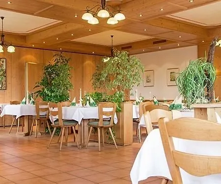 Kreuz ユーリンゲン・ビルケンドルフ