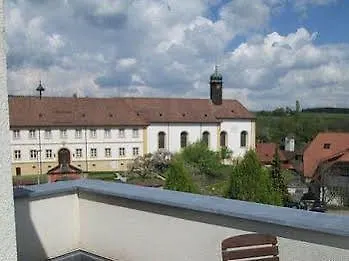 Kreuz ゲストハウス 3*