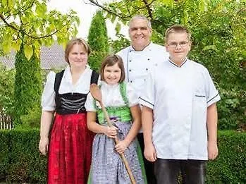 Kreuz 3* Ühlingen-Birkendorf